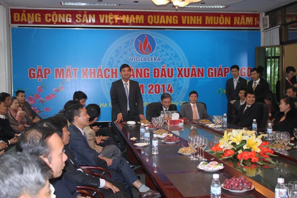 Khối Sứ vệ sinh – Sen vòi Viglacera tổ chức gặp mặt khách hàng đầu Xuân Giáp Ngọ